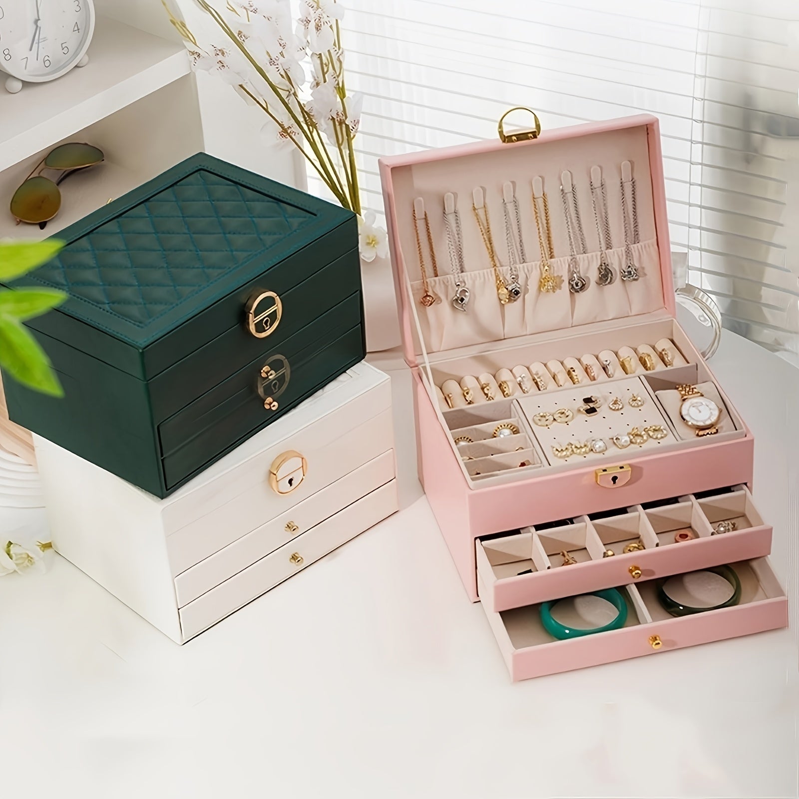 Luxury Key Lock Jewelry Box - Elegant Divided Storage Box, Suitable for Necklaces, Earrings, Bracelets, Watches - Secure Lock Design, Soft Lining - Perfect Gift for Valentine'S Day, Christmas, Birthday - Home or Boutique Display Box - Available in Green,